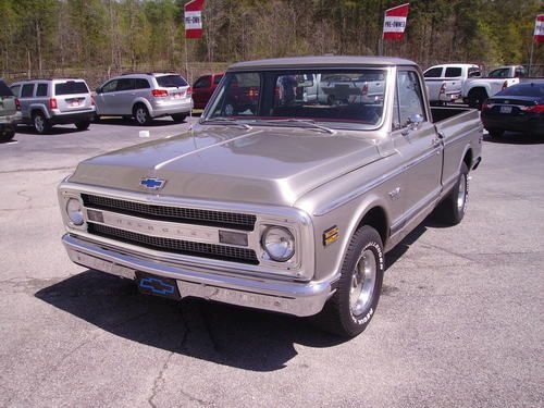 1970 chevy c-10 custom 350 v8 350 transmission factory p/s and factory a/c nice