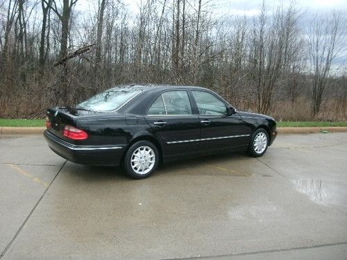 2001 mercedes-benz e320 base sedan 4-door 3.2l