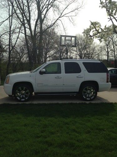 2010 gmc yukon denali hybrid sport utility 4-door 6.0l