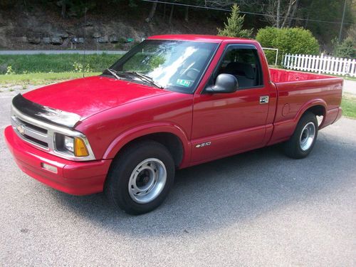 1994 chevrolet s10/4.3 automatic/regular cab/short bed/71555 actual miles