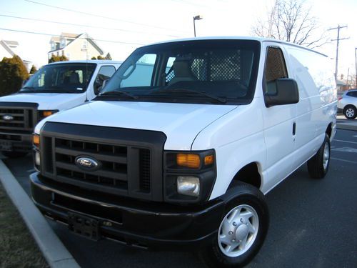 2009 ford econoline e250 ffvcargo van,v8-4.6l,runs new and clean