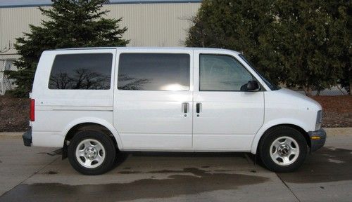 2004 chevrolet awd astro cargo mini van, 4.3 liter v-6,  112,757 miles