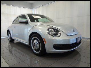 2012 volkswagen beetle 2dr cpe auto 2.5l