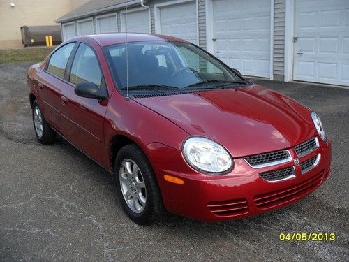 2005 dodge neon sxt sedan 4-door 2.0l