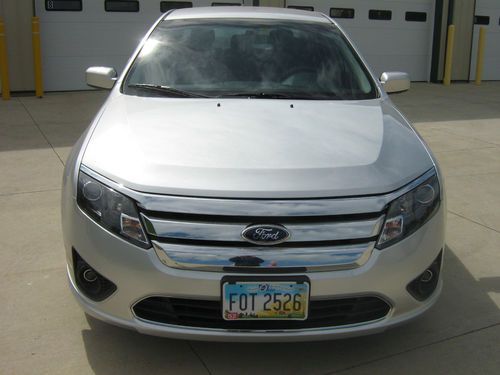 2011 Ford Fusion SE Sedan 4-Door 2.5L, image 2