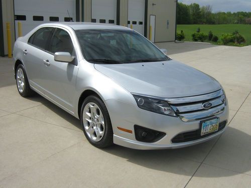 2011 Ford Fusion SE Sedan 4-Door 2.5L, image 3