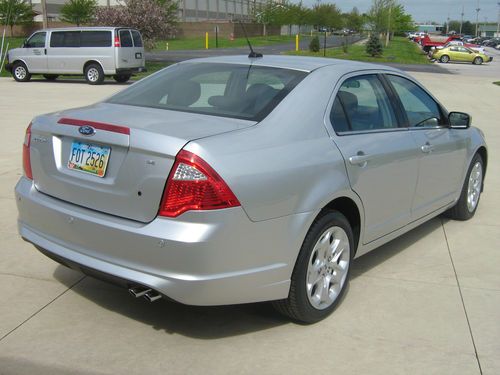 2011 Ford Fusion SE Sedan 4-Door 2.5L, image 4