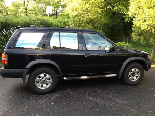 1998 nissan pathfinder se sport utility 4-door 3.3l