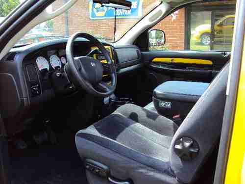 DODGE RUMBLE BEE, image 4