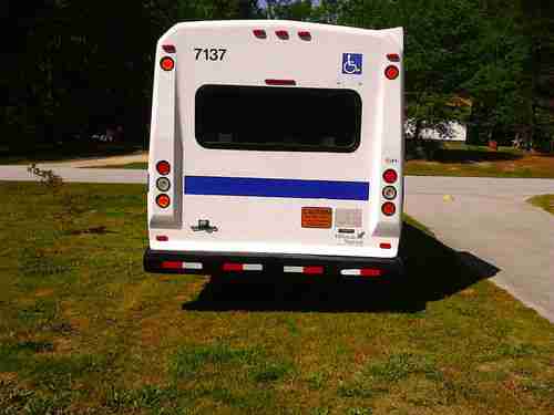 2005 wheel-chair Bus For church, day-care, shuttle, school, US $13,000.00, image 3