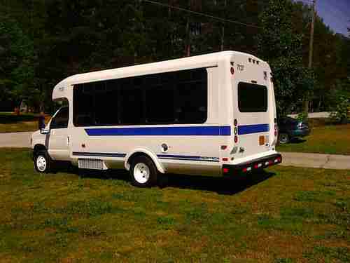 2005 wheel-chair Bus For church, day-care, shuttle, school, US $13,000.00, image 6