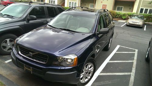 Vey nice 2004 fully loaded volvo xc90 t6 low mileage (newly serviced and more)