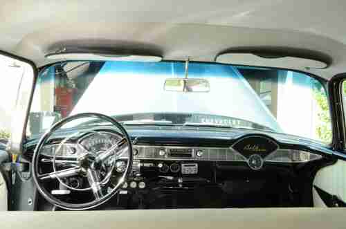 1956 Chevrolet Bel Air 4 Door, Resto Mod, Straight and rust free body, image 7