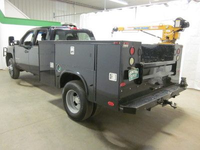 Black Chevrolet Silverado 3500 Crew Cab Service Utility Truck Duramax Diesel 4x4, image 4