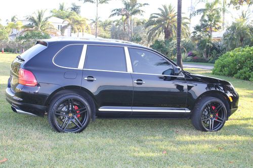 2004 porsche cayenne turbo sport utility 4-door 4.5l