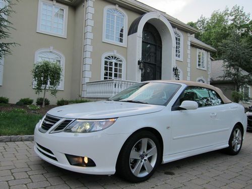 Saab 9 3 convertible 2008 only 18,780 miles! white / tan leater ! sharp!
