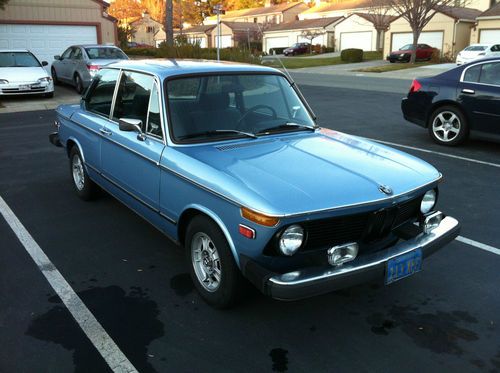 1975 bmw 2002 base coupe 2-door 2.0l