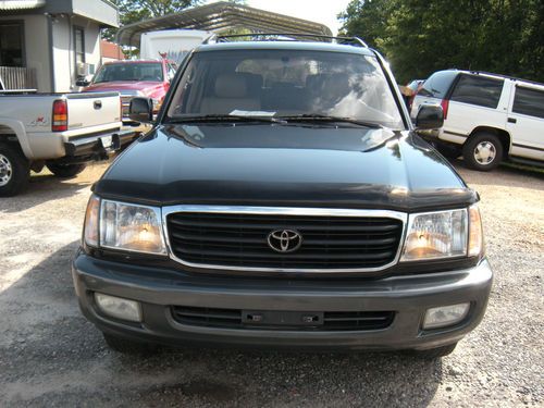 ********1999 toyota land cruiser v8 4x4 loaded********