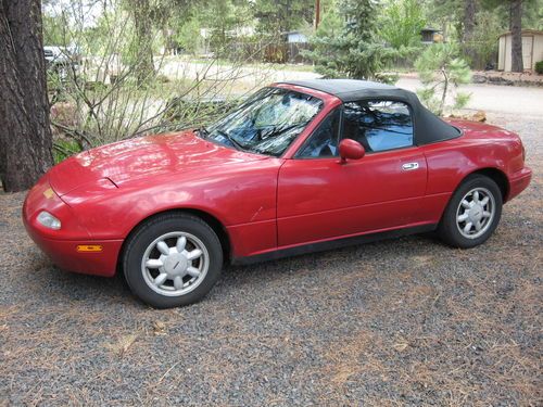 1990 mazda miata base convertible 2-door 1.6l