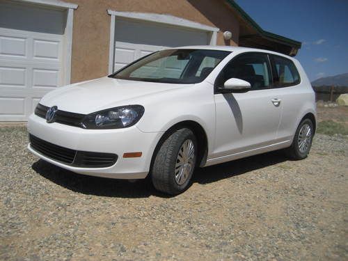 2010 volkswagen golf  hatchback 2-door 2.5l