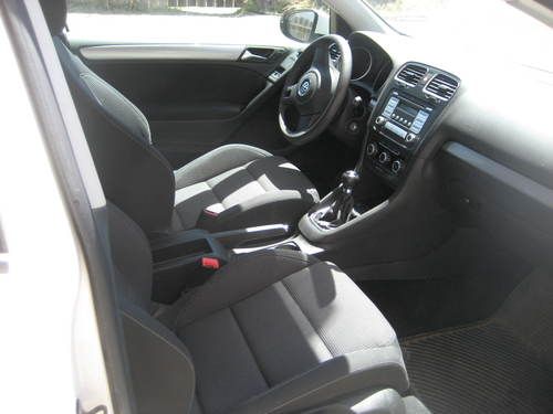 2010 Volkswagen Golf  Hatchback 2-Door 2.5L, US $11,500.00, image 4
