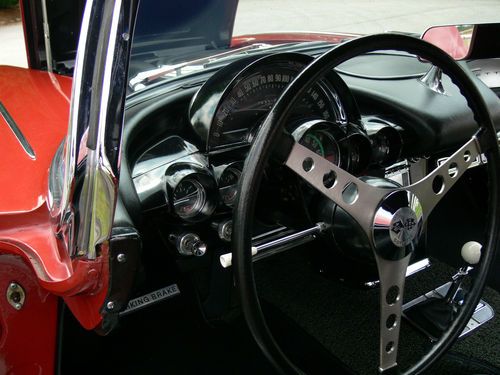 1962 CORVETTE RESTO MOD, image 8