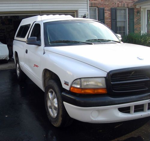 1998 dodge dakota sport standard cab pickup 2-door 3.9l