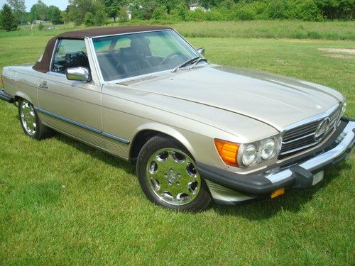 1987 mercedes benz  560sl - beautiful