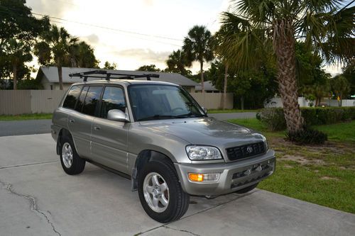 1999 toyota rav4 sport utility 4-door 2.0l 4wd