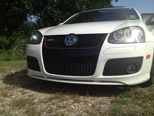 GLI VOLKSWAGEN 2008 - LOW MILES - ONE OWNER, image 2