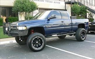 5.9l cummins diesel 4-wheel drive 6" lift 335/60/20 tires no blow by!