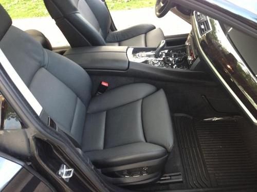 2010 BMW 550i GT--TWIN TURBO--FACTORY CONDITION;  Fully Equipped, NO RESERVE!!, image 13