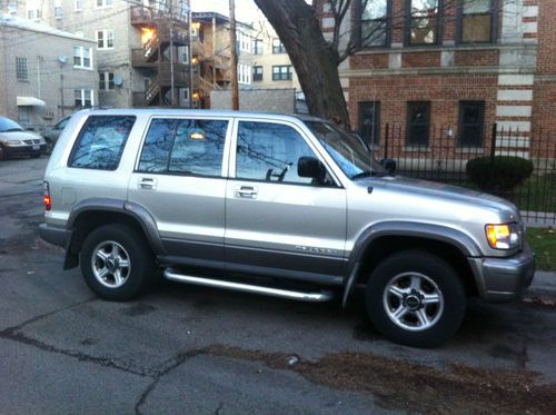 2000 isuzu trooper ls sport utility 4-door 3.5l