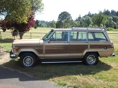 1990 jeep grand wagoneer 4x4 with 73k original miles awesome !!!!