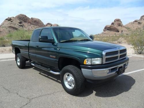 2002 dodge ram 2500 quad cab 4x4 long bed cummins turbo diesel extra clean