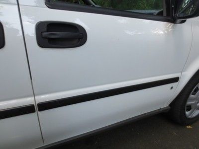 2007 CHEVY UPLANDER CARGO VAN 3.9L V6 ENGINE<1-OWNER> NO RESERVE CLEAN & READY !, image 30