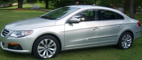 2010 volkswagen cc sport sedan 4-door 2.0l