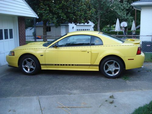 2002 ford mustang gt coupe 2-door 4.6l