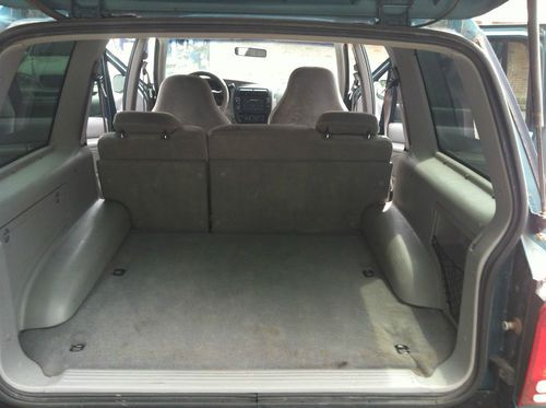 1998 Ford Explorer XLT Sport Utility 4-Door 4.0L COLD AC ALL WHEEL DRIVE SAFE, image 3