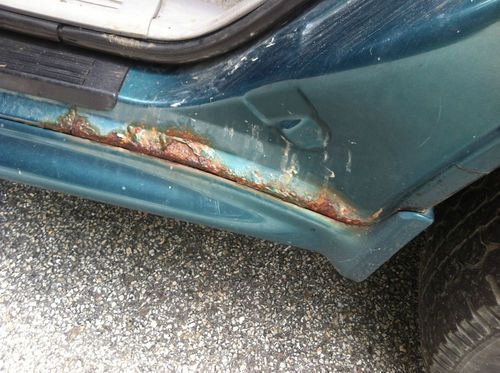 1998 Ford Explorer XLT Sport Utility 4-Door 4.0L COLD AC ALL WHEEL DRIVE SAFE, image 9