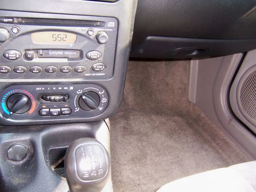 2001 Saturn SC2 Base Coupe 3-Door 1.9L, image 9
