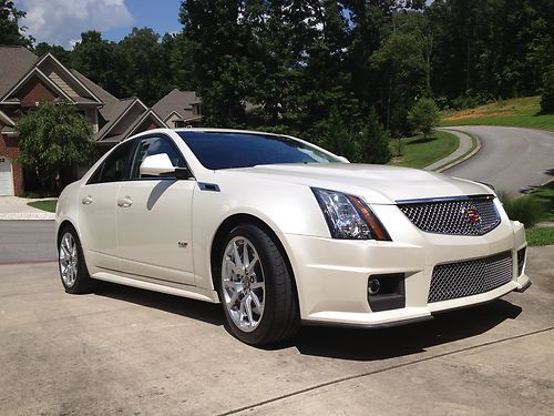 2011 cadillac cts v sedan 4-door 6.2l