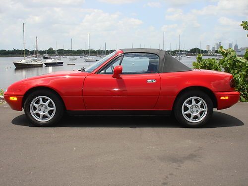 Mazda miata mx5, only 66k miles, amazing, nicest early miata in country