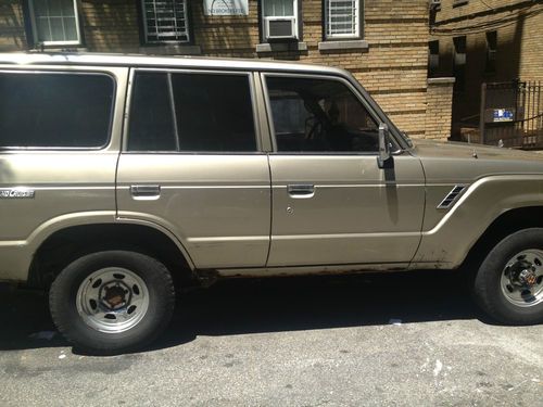 1989 toyota land cruiser base sport utility 4-door 4.0l