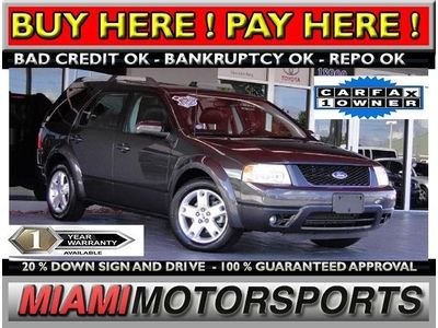 We finance '07 ford suv "1 owner" 3rd row seats, leather, sunroof alloy wheels