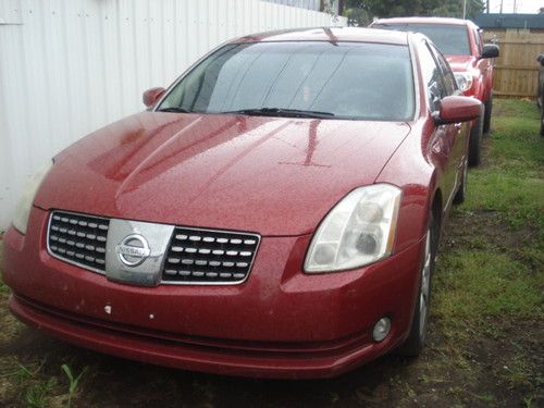 2005 nissan maxima se sedan 4-door 3.5l