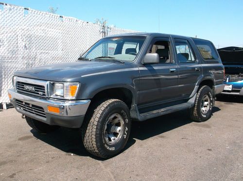 1990 toyota 4runner, no reserve