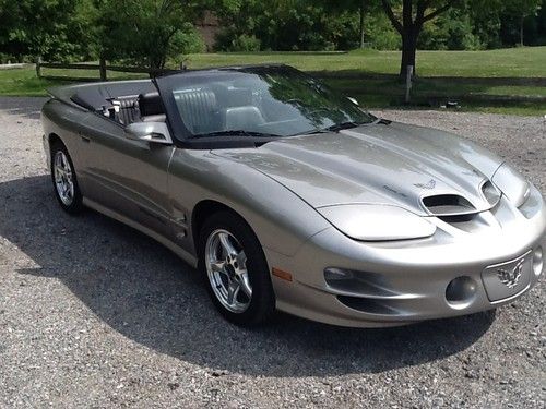 2001 pontiac firebird trans am convertible 2-door 5.7l