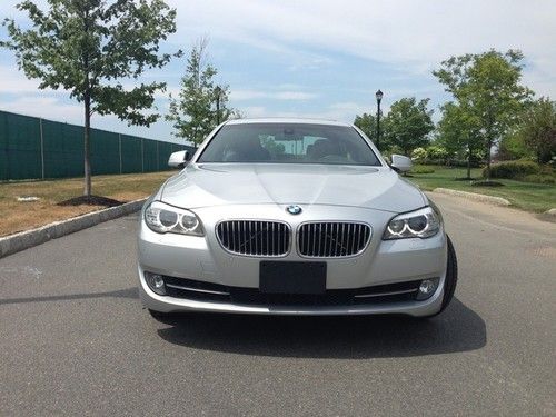 2012 bmw 535i base sedan 4-door 3.0l