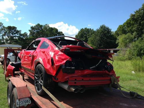 Wrecked Ford Mustang Shelby Gt500 For Sale